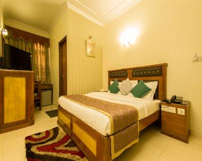 Superior Room, Hotel C Park Inn - Budget Hotels in New Delhi